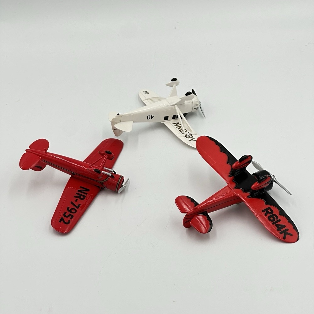 Lot 3 Hallmark Keepsake Sky's The Limit Airplane Ornaments 2014, 2016, 2017 - Picture 6 of 11